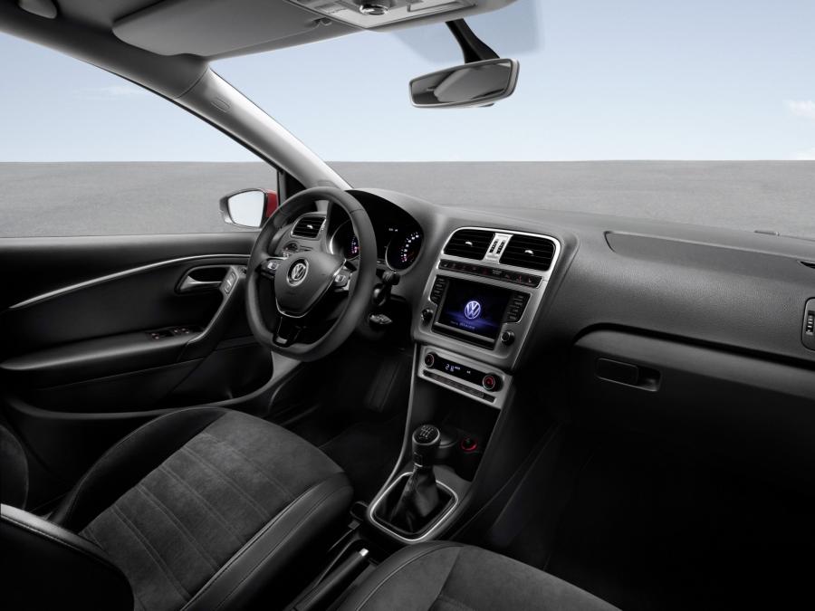  Volkswagen Polo TSI BlueMotion 5-Door 2014 года  (фото 5 из 28)